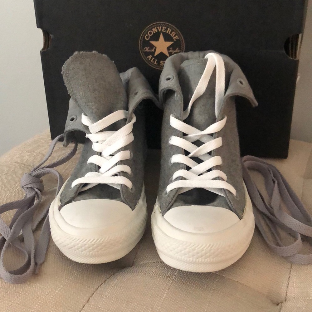 Brand New— High Top CONVERSE Wool Sneakers—Size 5